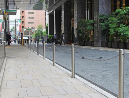 バリカーピラー型